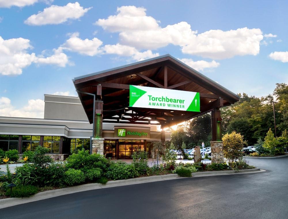 Holiday Inn Asheville East-Blue Ridge Pkwy By Ihg Buitenkant foto