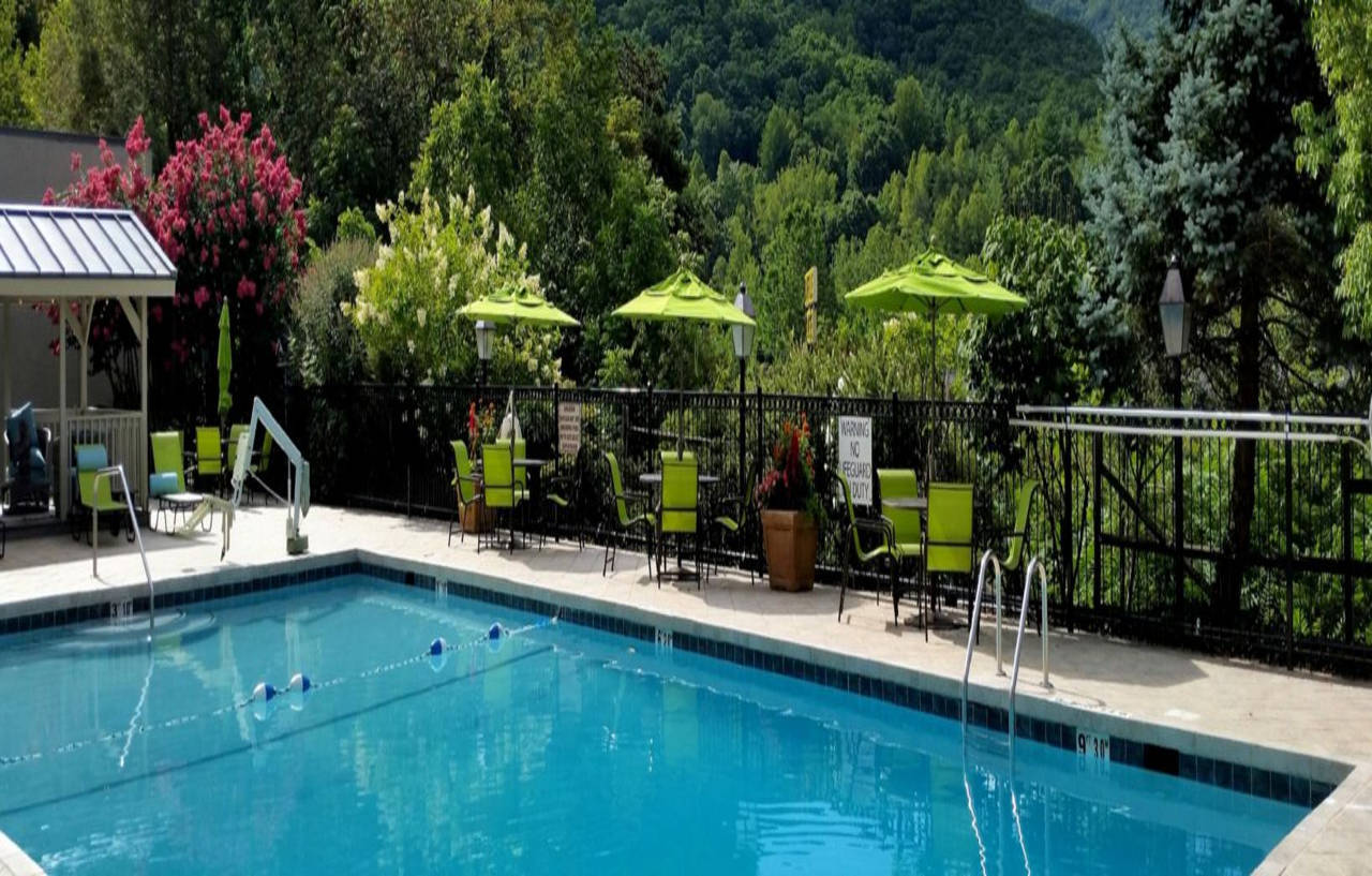 Holiday Inn Asheville East-Blue Ridge Pkwy By Ihg Buitenkant foto